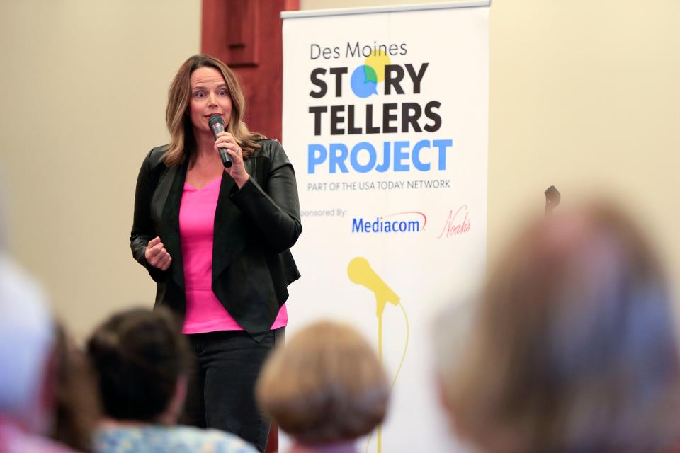 Coleen Kelly Powell speaks during the Des Moines Storytellers project at Forte Banquet & Conference Center Sept. 20, 2018.