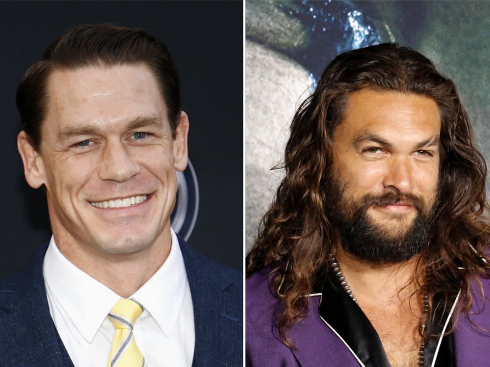 John Cena (l.) und Jason Momoa (r.) sind in Hollywood als Action-Schwergewichte bekannt. Nun folgt bald auch eine gemeinsame Komödie. (Bild: Tinseltown/Shutterstock.com / Tinseltown/Shutterstock.com)