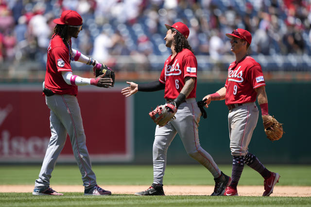 Elly De La Cruz just launched a home run to the moon, and he's