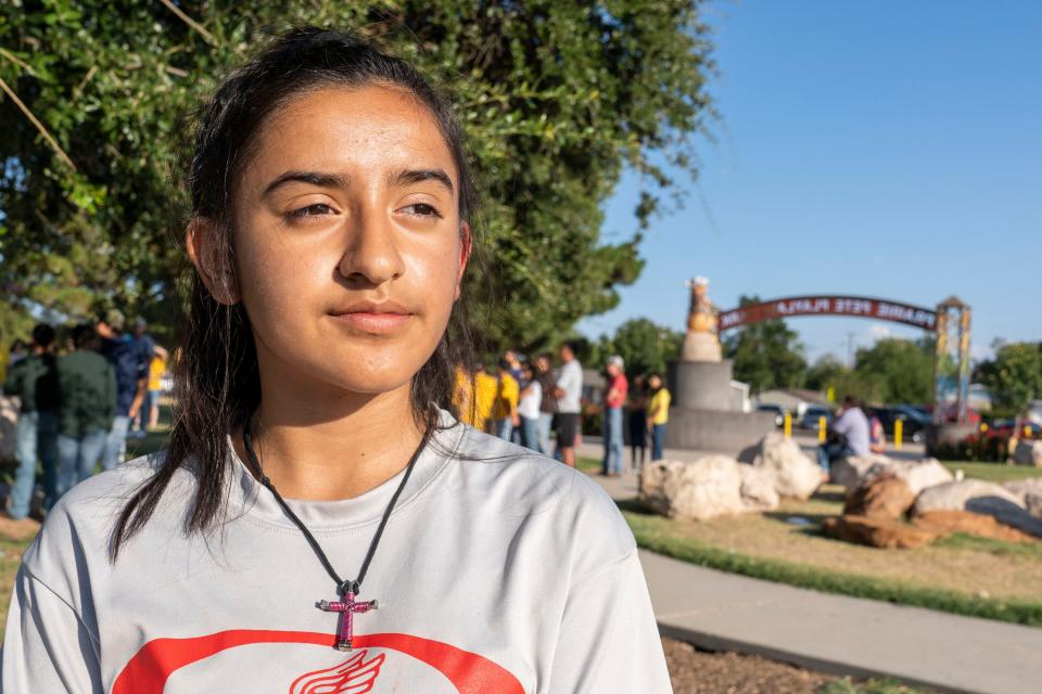 9/2/19 5:37:48 PM -- Odessa, tx, U.S.A  --  Mariana Murillo, a high school student, who knew Leilah Hernandez,  who died from gun shot wounds in Odessa, meet for a prayer vigil with other students at Sherwood Park trying to do fun-raising for the victims of the recent shootings. The death toll rose to seven after a gunman's rampage that left many more injured following what began as a routine traffic stop in Odessa.  Photo by Nick Oza/ Gannett ORG XMIT:  NO 138232 Odessa shooting 9/2/2019 (Via OlyDrop)