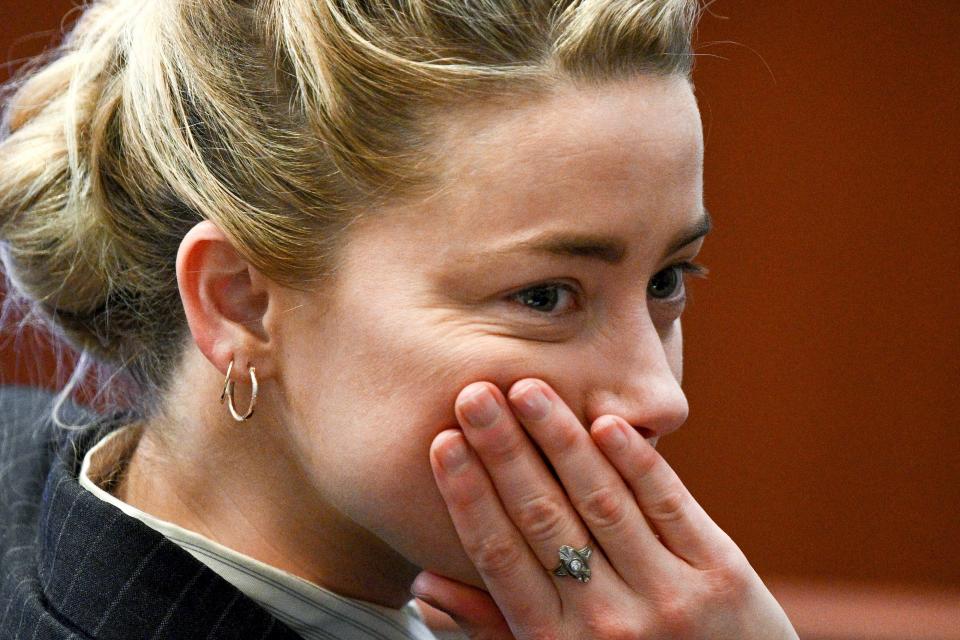 A portion of the cross-examination regarded a fight Amber Heard the actress had with Johnny Depp in Australia in March 2015.