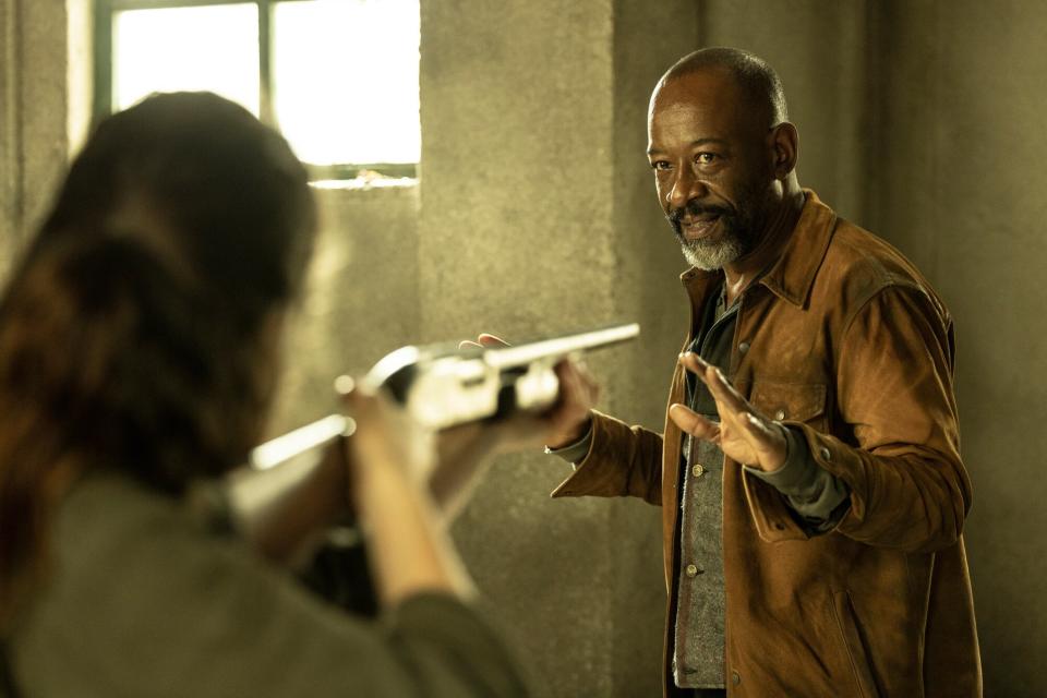 Lennie James as Morgan Jones, Lyndon Smith as Ava - Fear the Walking Dead _ Season 7, Episode 16