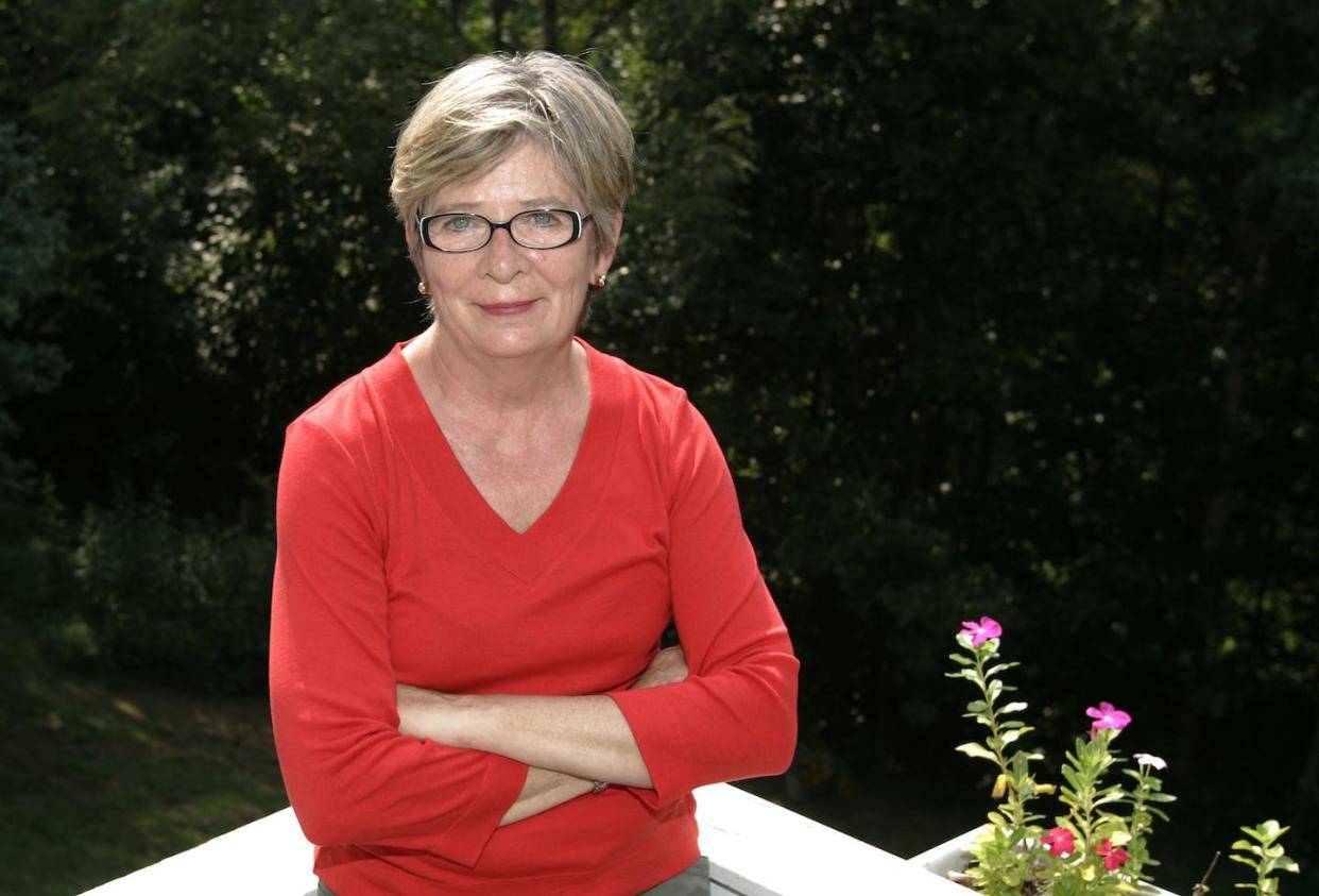 Best-selling author Barbara Ehrenreich in a 2005 photo. <a href="https://newsroom.ap.org/detail/ObitBarbaraEhrenreich/94d9e557d24841718a544e81910d1472/photo?Query=%22barbara%20ehrenreich%22&mediaType=photo,video,graphic,audio&sortBy=arrivaldatetime:desc&dateRange=Anytime&totalCount=3&currentItemNo=1" rel="nofollow noopener" target="_blank" data-ylk="slk:AP Photo/Andrew Shurtleff;elm:context_link;itc:0;sec:content-canvas" class="link ">AP Photo/Andrew Shurtleff</a>