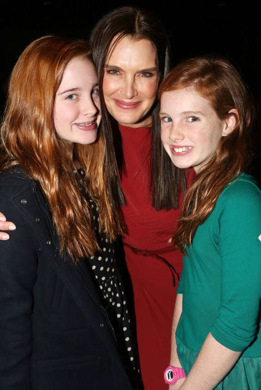 Brooke Shields junto a sus hijas