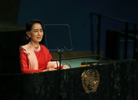 Myanmar's Minister of Foreign Affairs Aung San Suu Kyi addresses the 71st United Nations General Assembly in Manhattan, New York, U.S. September 21, 2016. REUTERS/Carlo Allegri