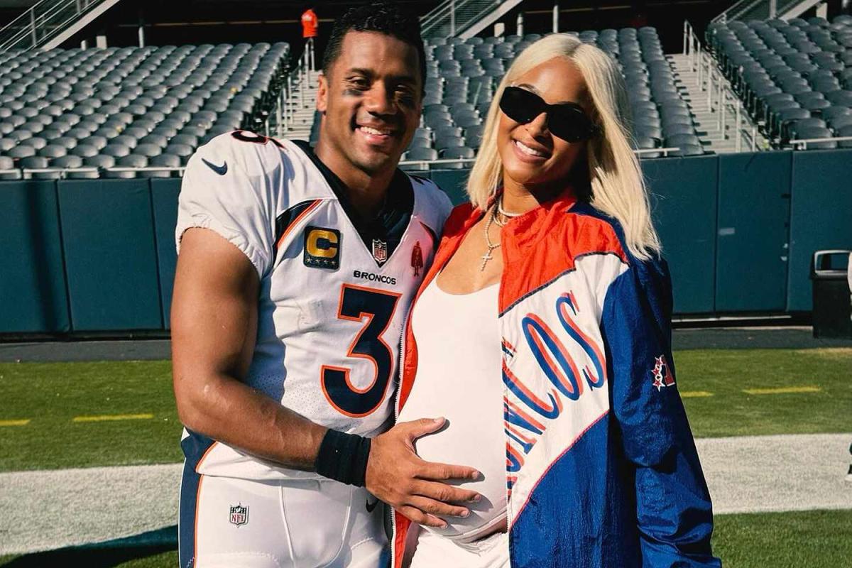 Ciara dances after Russell Wilson's first Broncos win