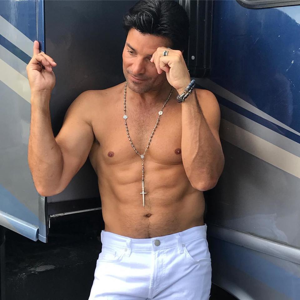 Chayanne con el torso al desnudo/ Chayanne/Instagram