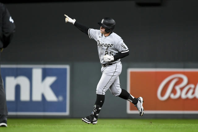 White Sox' Tim Anderson scores on error after stealing third – NBC