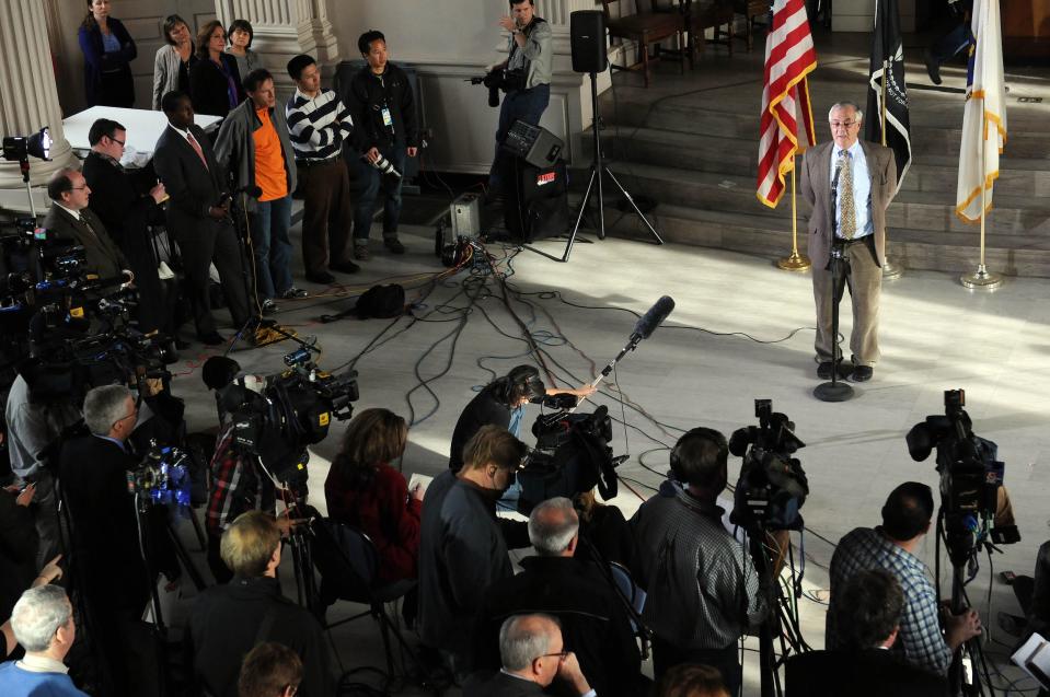 U.S. Rep. Barney Frank (D-MA) announces he will not seek re-election at Newton City Hall November 28, 2011 in Newton, Massachusetts.