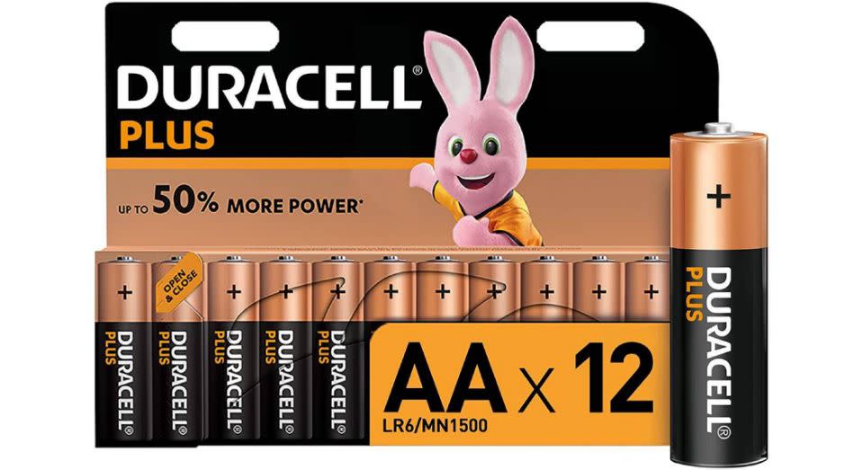 Pack of 12 Duracell Plus AA Alkaline Batteries 