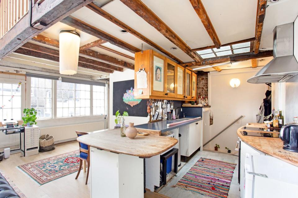 former coach house for sale, bloomsbury