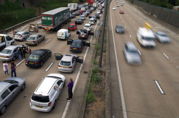 BRITAIN-TRANSPORT-ACCIDENT