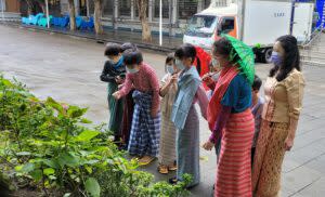 穿裙男子漢、越味入菜單，全國新住民優良教案新北市12案獲獎全壘打。（圖／新北市教育局）