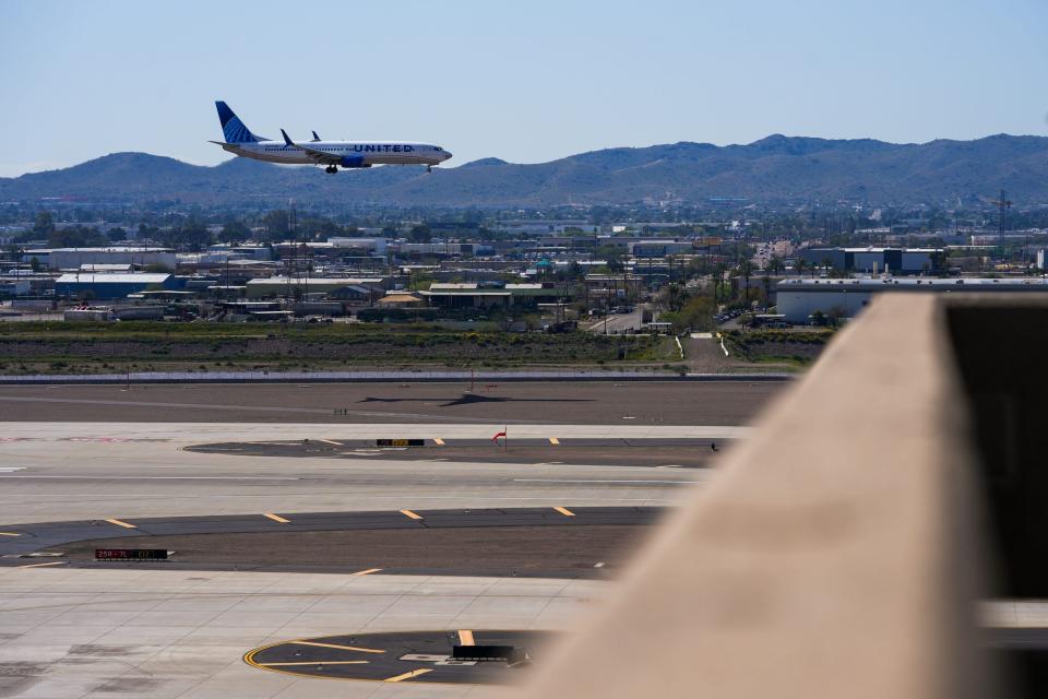 A United Airlines aircraft prepares to land at Phoenix Sky Harbor International Airport on March 23, 2023 in Phoenix, Ariz.
