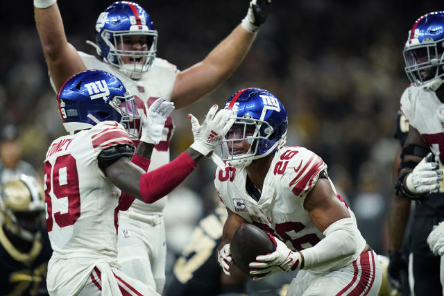 NFL: Slayton says he's OK with Giants taking Toney in first round