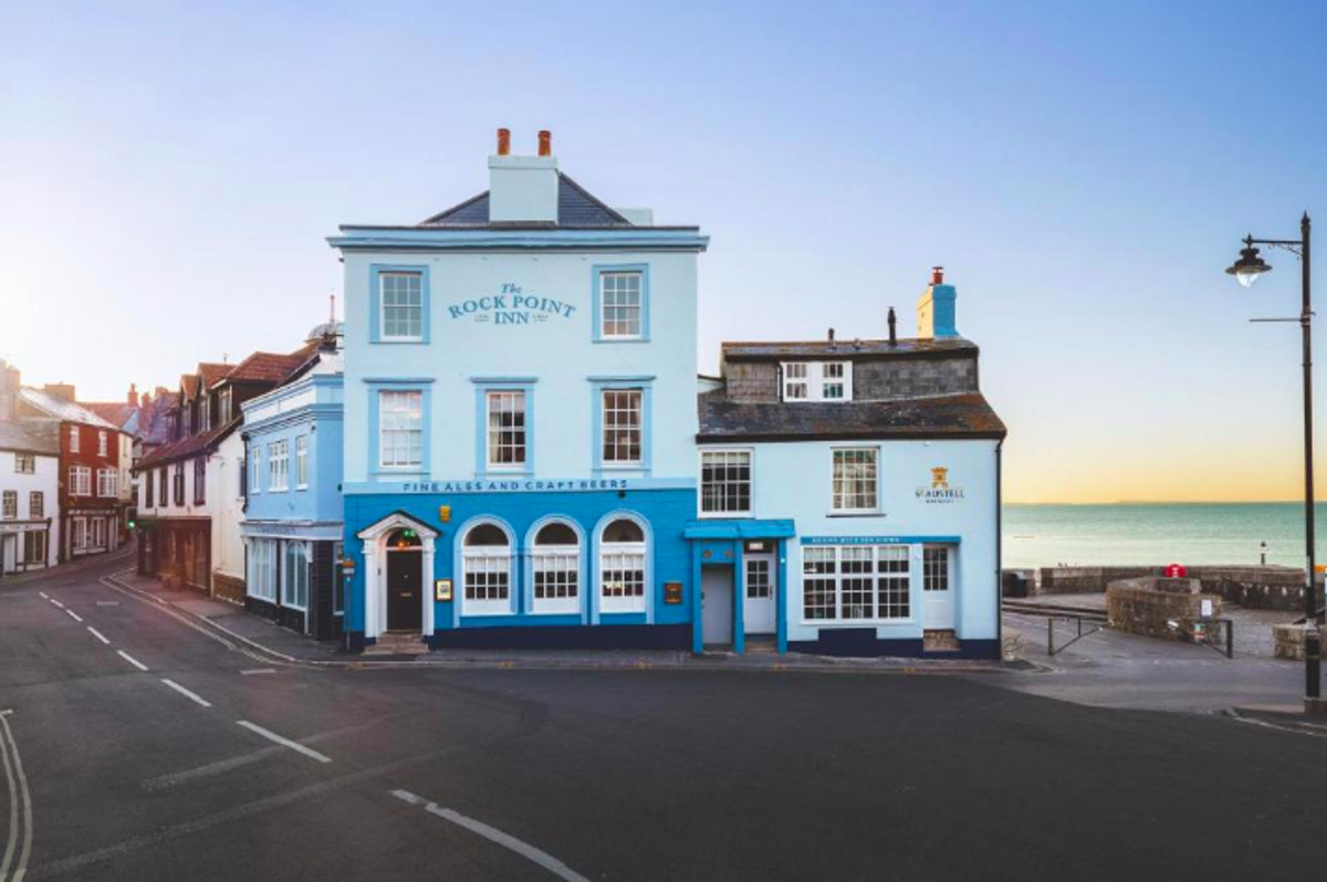 A cosy seaside retreat with charm (Rock Point Inn / Booking.com)