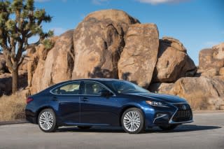 2017 Lexus ES