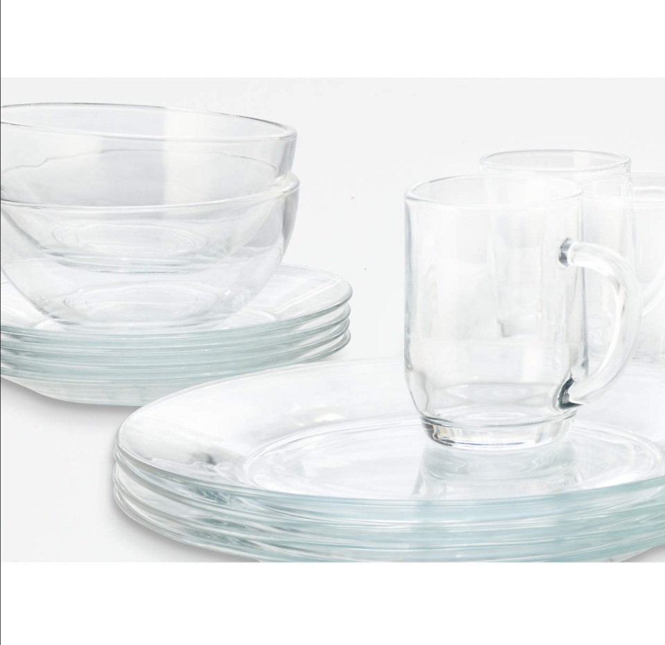 Crate and Barrel Moderno Dinner Plates