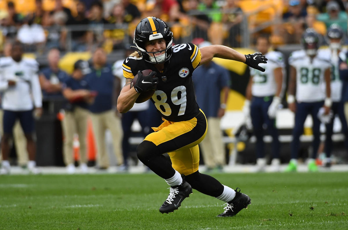 FOOTBALL: Gunner Olszewski makes Steelers' roster, primed for 4th NFL season