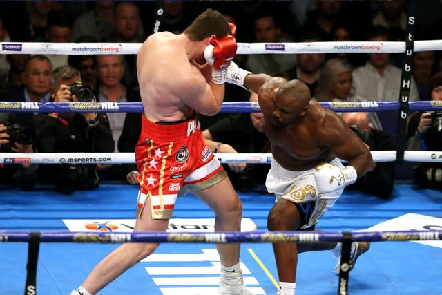 Dereck Chisora, right, weighed 260.25lbs in his last fight against David Price (Paul Harding/PA)