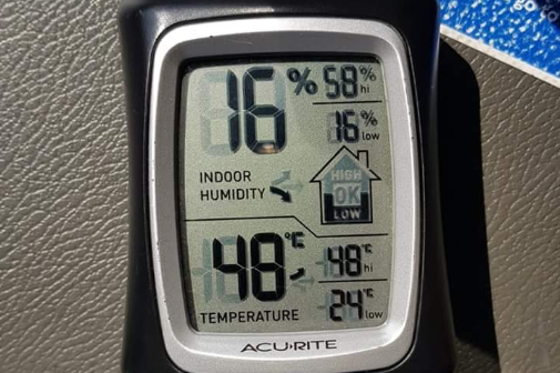 A temperature reading that bus driver Moe claims to have taken on his bus on July 15: @Unite_Battersea