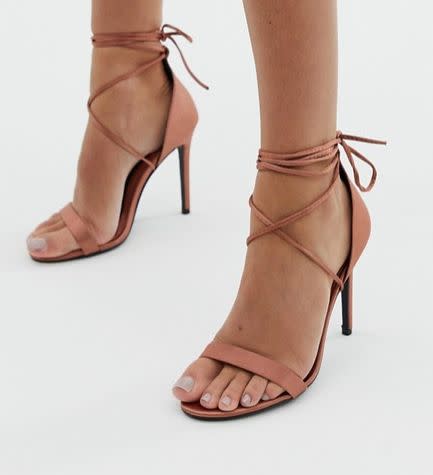 <strong><a href="https://fave.co/2EUZPSg" target="_blank" rel="noopener noreferrer">Get them for $30 on ASOS.﻿</a></strong>