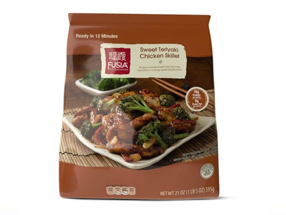 Aldi picture of sweet teriyaki chicken skillet in brown bag packaging