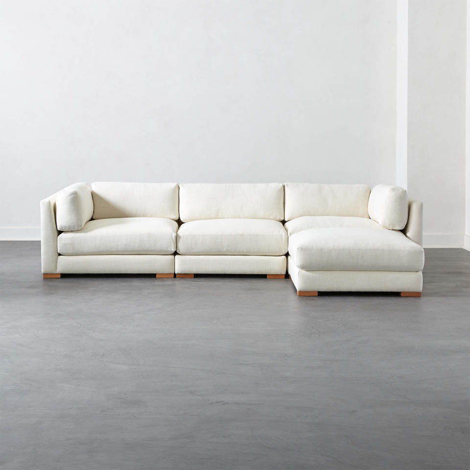 <p><a href="https://go.redirectingat.com?id=74968X1596630&url=https%3A%2F%2Fwww.cb2.com%2Fpiazza-4-piece-modular-white-linen-sectional-sofa%2Fs663135&sref=https%3A%2F%2Fwww.esquire.com%2Fnews-politics%2Fg43891659%2Fbest-modular-sofas%2F" rel="nofollow noopener" target="_blank" data-ylk="slk:Shop Now;elm:context_link;itc:0;sec:content-canvas" class="link ">Shop Now</a></p><p>Piazza 4-Piece Sectional Sofa</p><p>$4396.00</p><p>cb2.com</p>