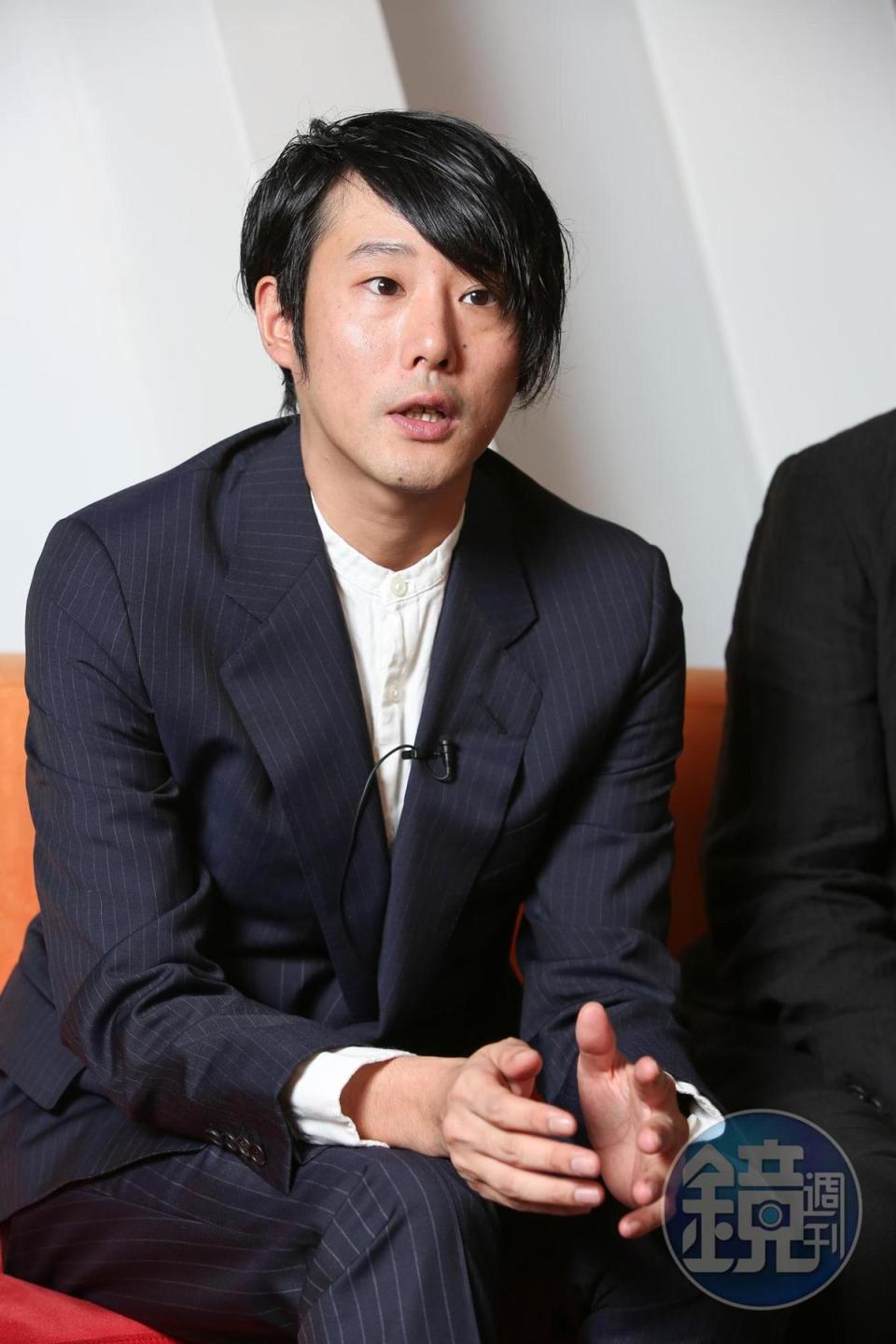 藤井道人曾訪台宣傳電影版《新聞記者》，當時透露他接到邀約時婉拒了兩次，最後在製片的說服下才點頭。（本刊資料照）