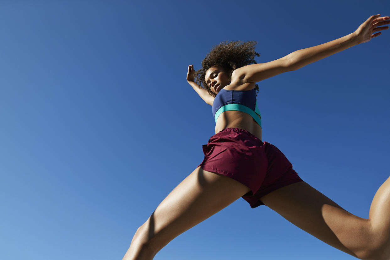 Hacer ejercicios frecuentemente y desde la juventud es una de las claves para prevenir la osteoporosis. (Getty  Creative)