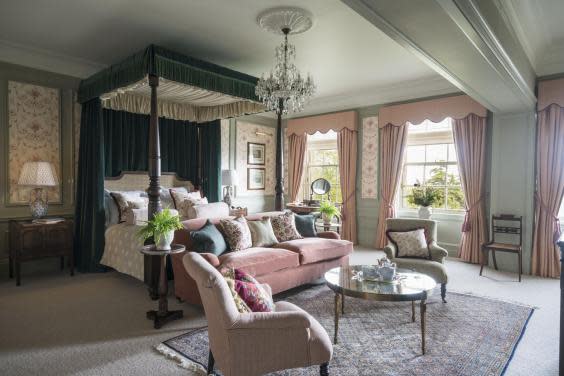 Gleneagles’ Royal Lochnagar Suite has a four-poster bed (Gleneagles)