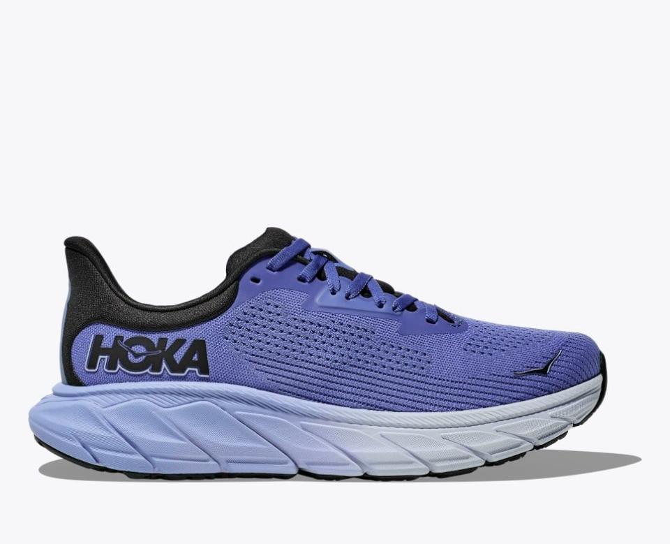 <p><a href="https://go.redirectingat.com?id=74968X1596630&url=https%3A%2F%2Fwww.hoka.com%2Fen%2Fus%2Fwomens-everyday-running-shoes%2Farahi-7%2F1147851.html&sref=https%3A%2F%2Fwww.womenshealthmag.com%2Ffitness%2Fg44268398%2Fbest-running-shoes-for-wide-feet%2F" rel="nofollow noopener" target="_blank" data-ylk="slk:Shop Now;elm:context_link;itc:0;sec:content-canvas" class="link ">Shop Now</a></p><p>Arahi 7</p><p>hoka.com</p><p>$145.00</p><span class="copyright">Hoka</span>