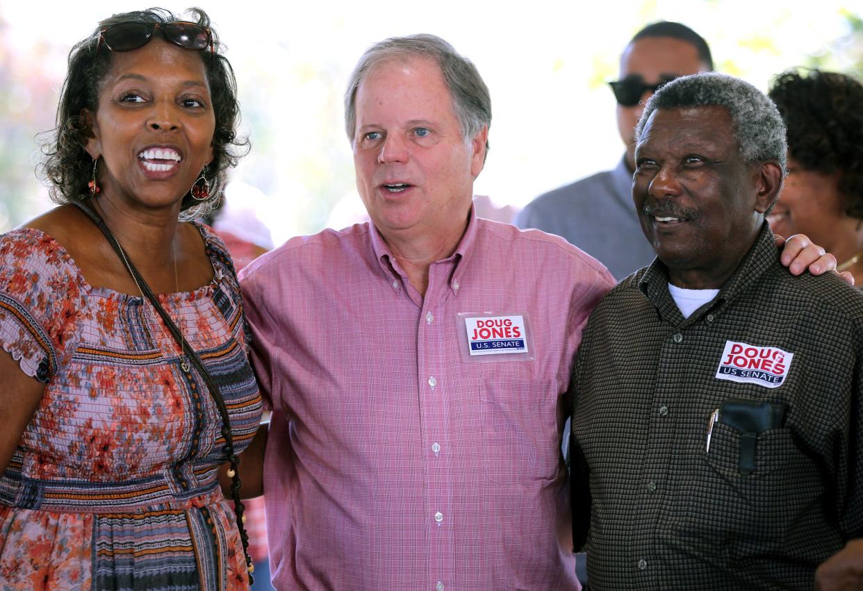 Alabama Democrat Doug Jones is showing&nbsp;some love to the black community in his Senate race against Republican Roy Moore. (Photo: Mike Kittrell/Reuters)