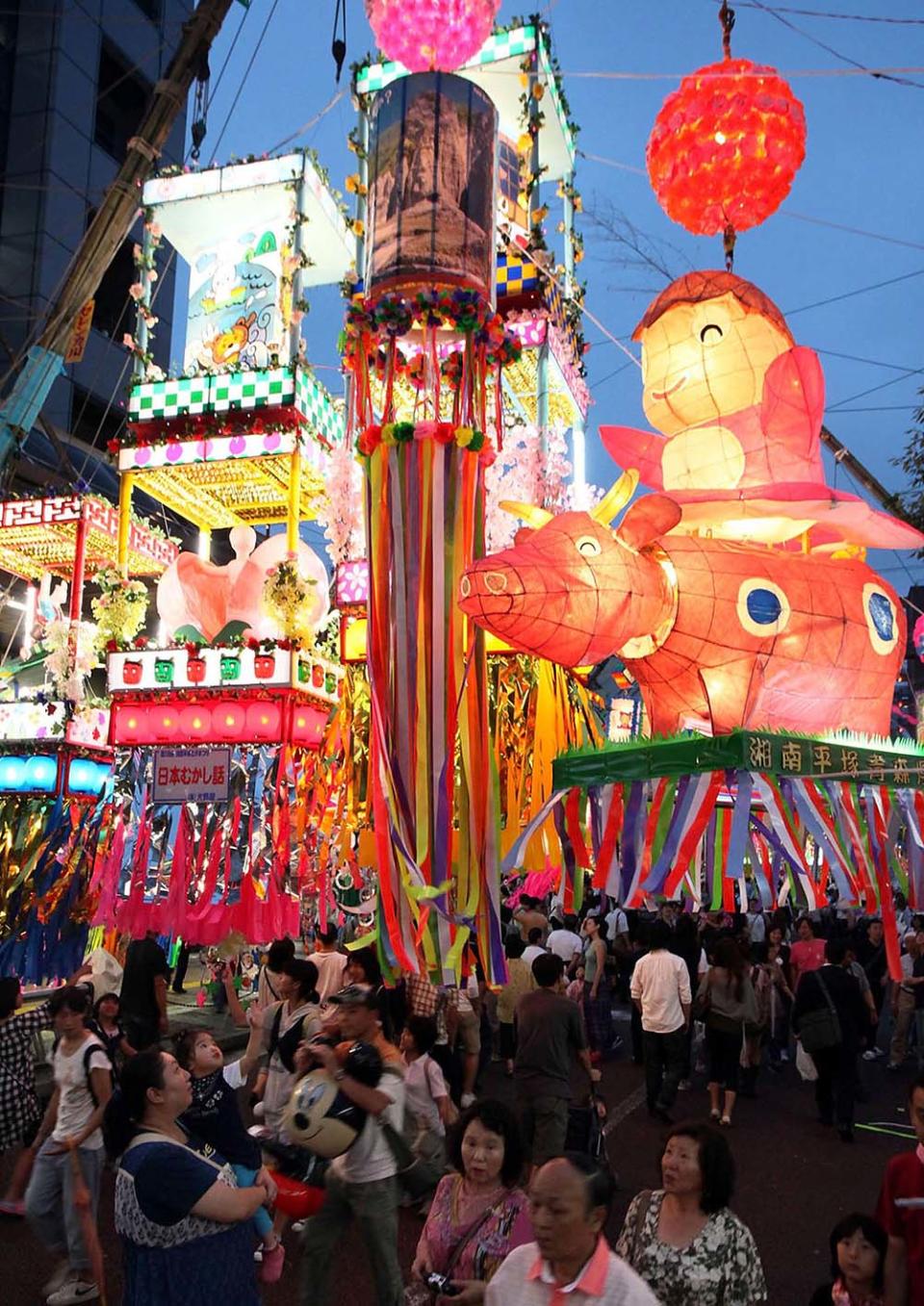 湘南平塚七夕祭（Photo by Sankei, Image Source : Getty Editorial）