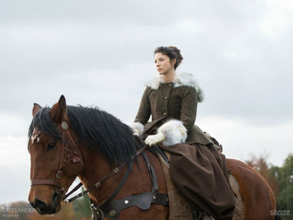 Claire's riding outfit (Season 1)