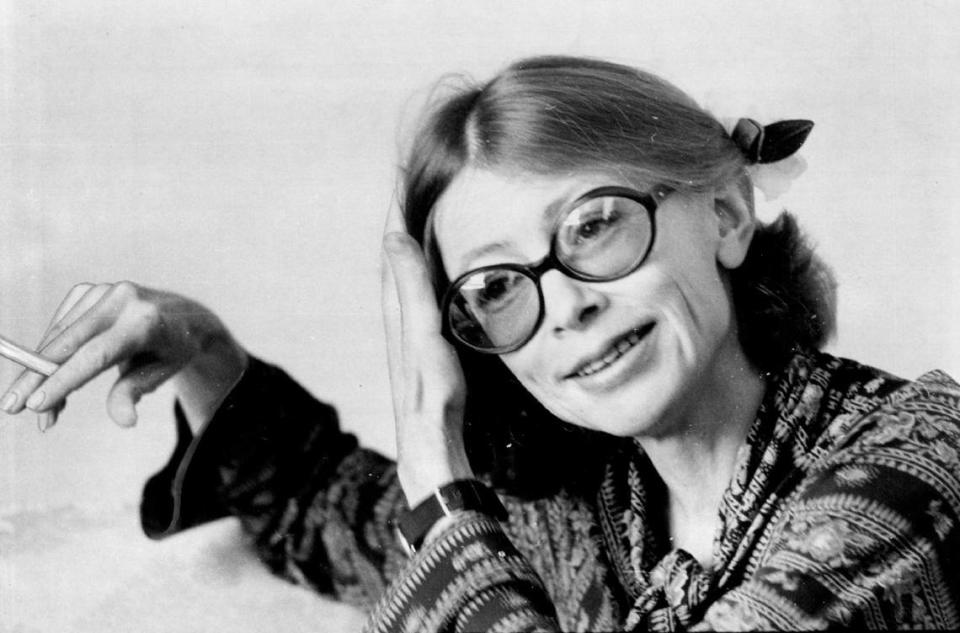 Sacramento author Joan Didion discusses “A Book of Common Prayer” during a 1977 interview with The Sacramento Bee.