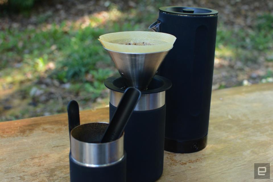 A nearly all-in-one travel kit for pour-over coffee.