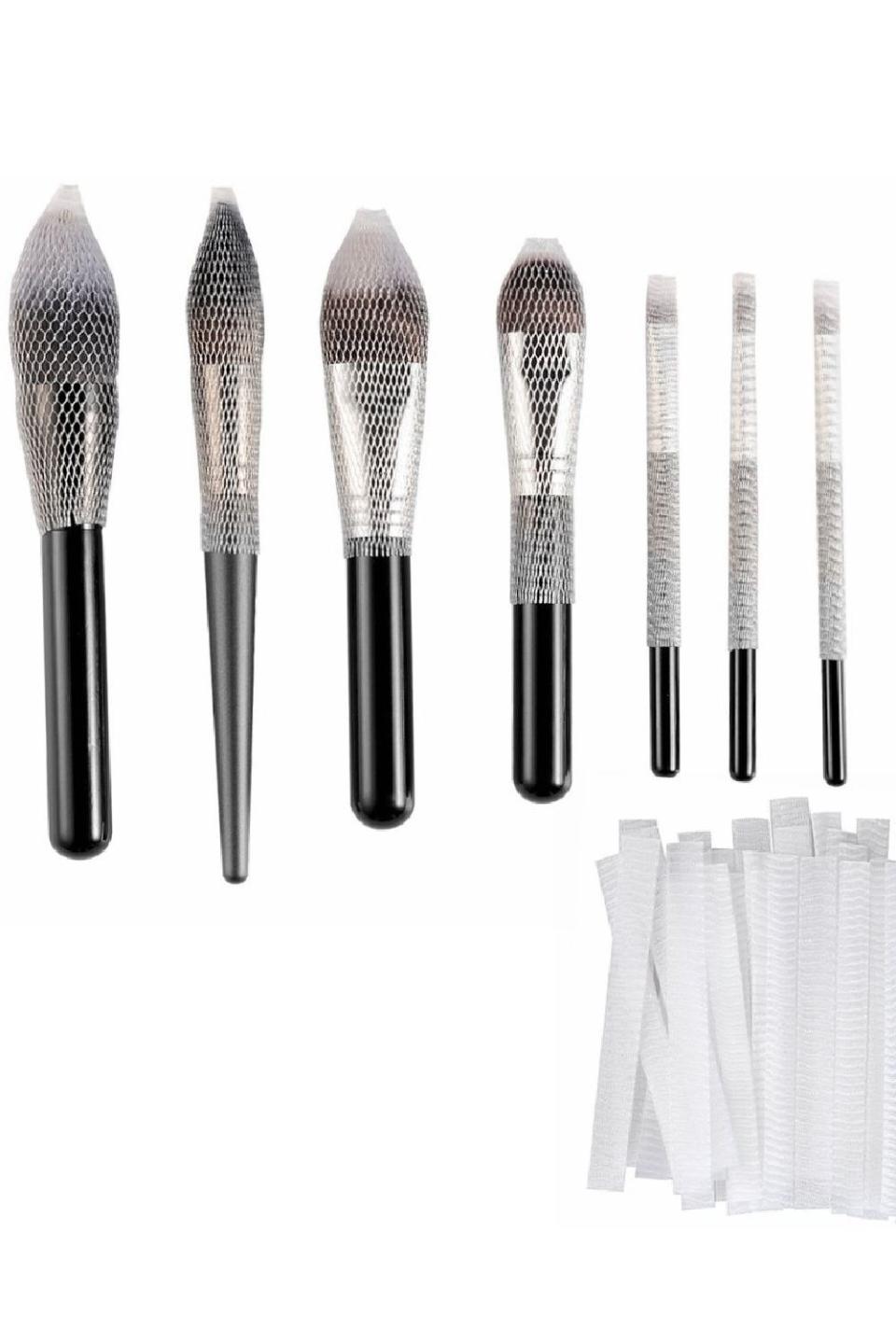 Clothobeauty 40 pcs Makeup Brushes Pen Guard Protector Set