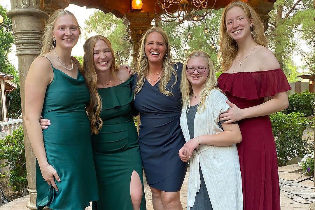 'Sister Wives' Christine Poses Shares Joyful Photo with 'Beautiful Daughters': 'So Blessed'