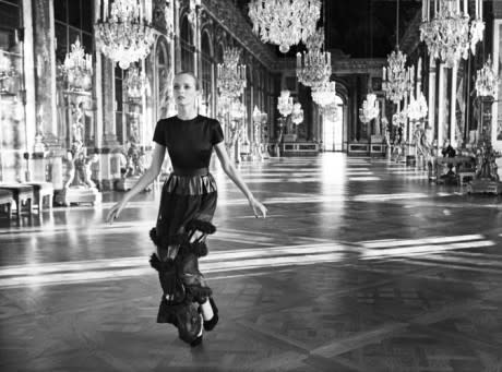 Mode : Dior s'invite dans les couloirs du château de Versailles !