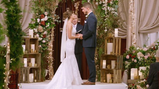 <p>Netflix</p> Amber Pike and Matt Barnett at their wedding on 'Love Is Blind'