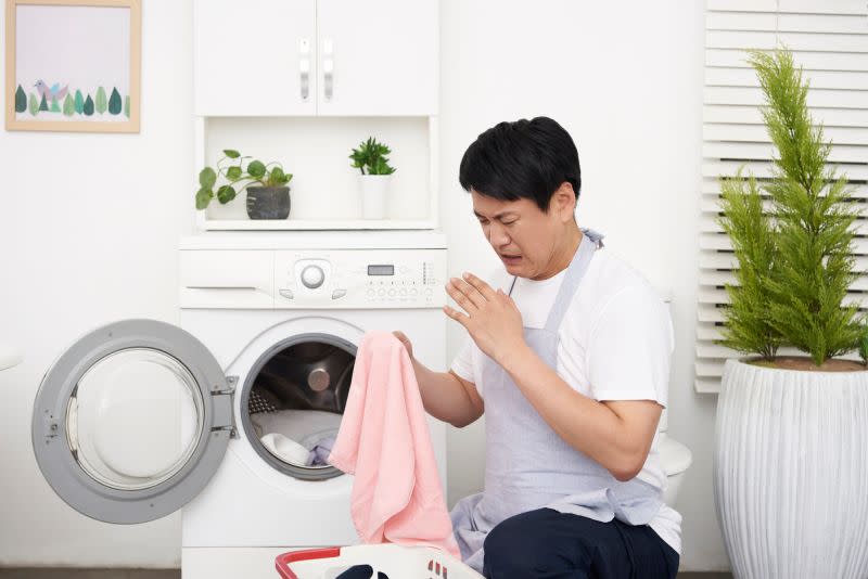 ▲專家建議，要定期做好洗衣機清潔，才能達到滅菌除臭的功效。（圖／信義居家提供）