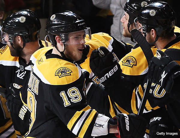 Tyler Seguin on the '2 minutes for hooking' sign 