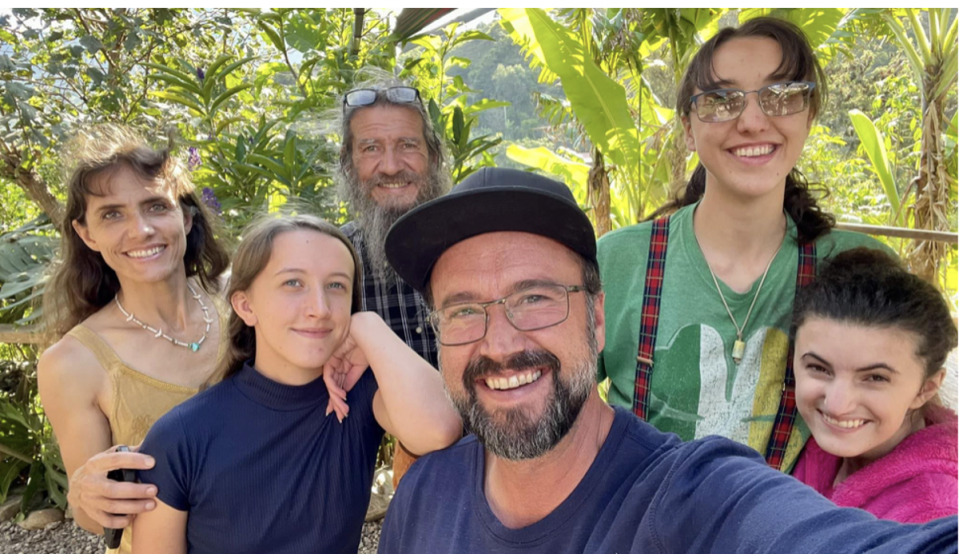 Francesca Williams, left, with husband Michael, centre front, father John, and their three children Rachel, Renee and Rebekah (GoFundme)