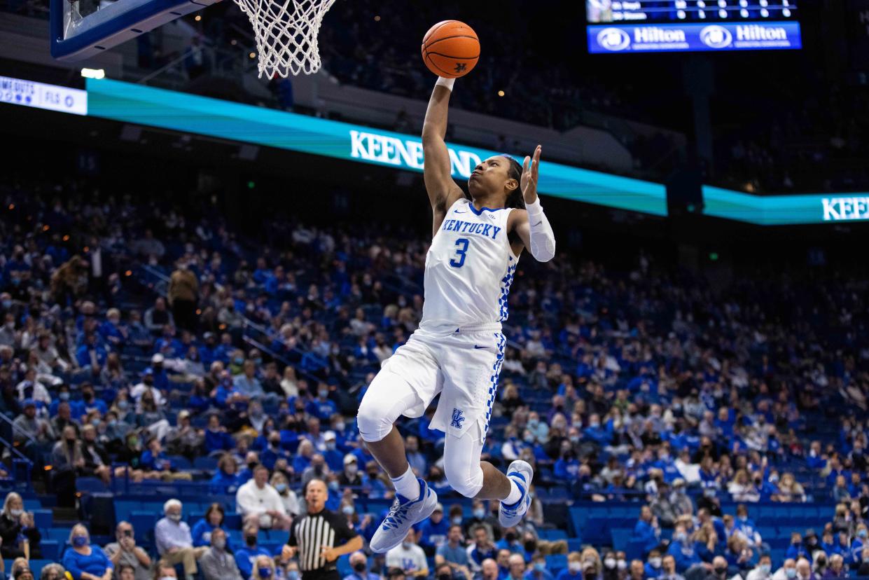 Oct 29, 2021; Lexington, KY, USA; Kentucky Wildcats guard TyTy Washington (3) dunks the ball during the second half against the Kentucky Wesleyan Panthers at Rupp Arena.