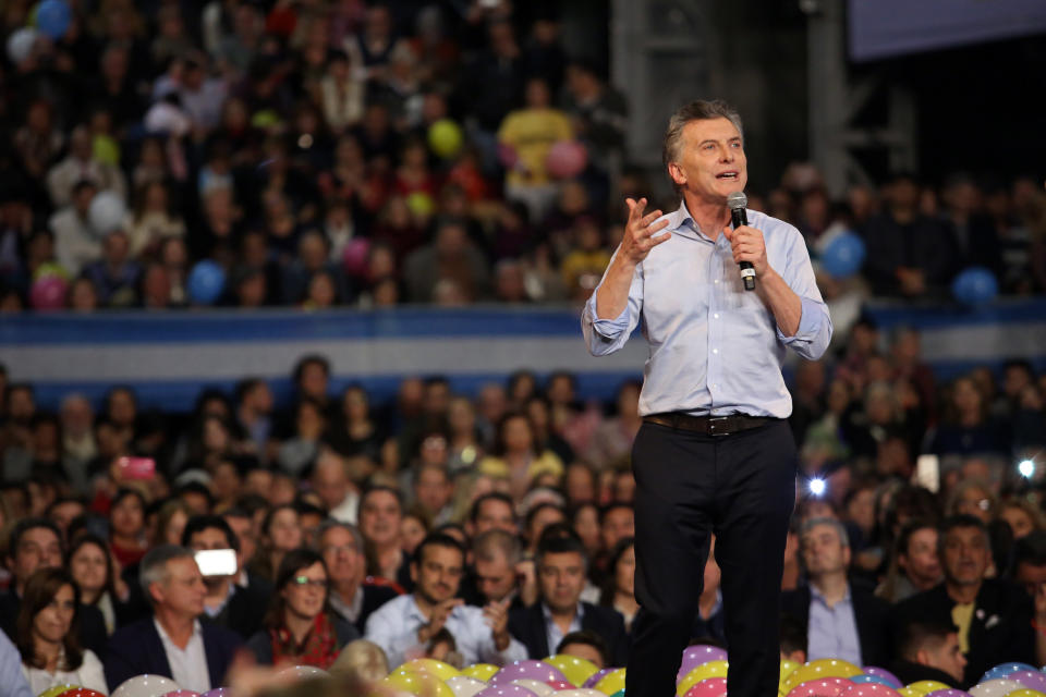 Cambiemos vence en las primarias, con un reñido resultado ante Fernández