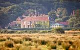 the victoria inn, holkham, norfolk