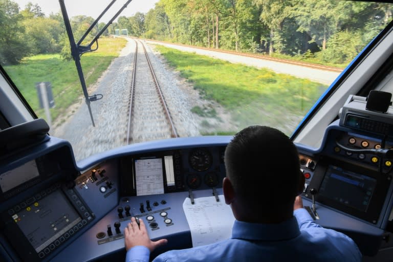 Test d'un train à hydrogène fabriqué par Alstom, à Bremervoerde, en Allemagne, le 16 septembre 2018 (AFP/Archives - Patrik STOLLARZ)