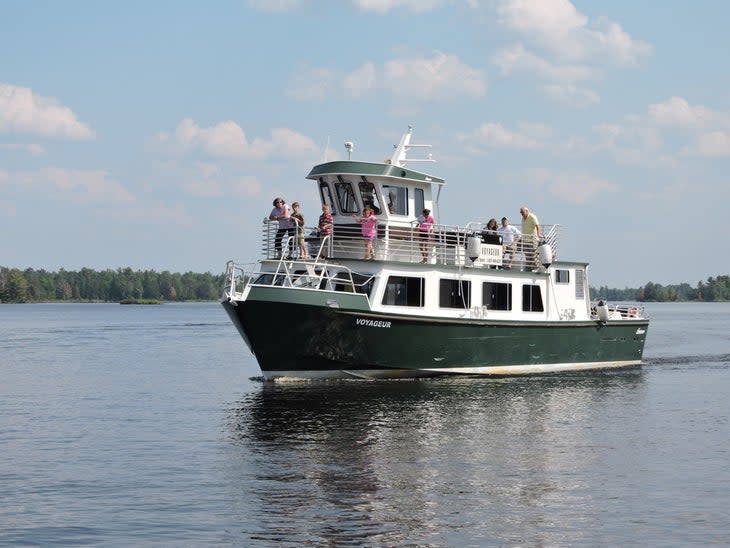 <span class="article__caption">Deckhand on the Voyageur, Voyageurs National Park</span> (Photo: NPS)