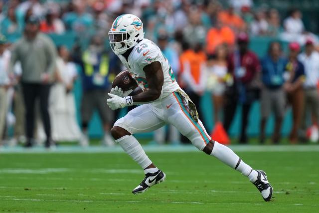 Dolphins' Jeff Wilson, Raheem Mostert share undrafted bond